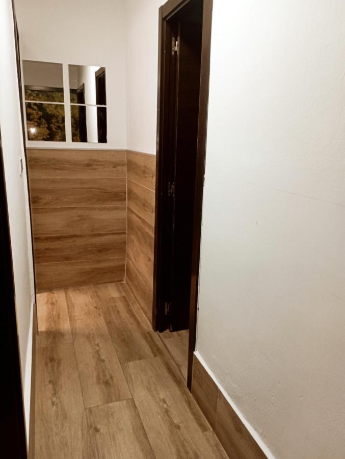 Precioso Apartamento 3 Habitaciones. Con Patio. Camas Dış mekan fotoğraf