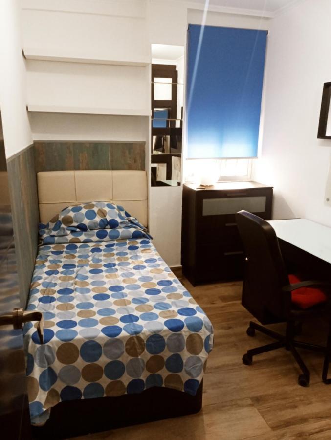 Precioso Apartamento 3 Habitaciones. Con Patio. Camas Dış mekan fotoğraf